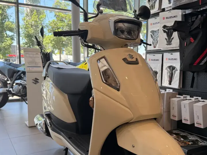 Suzuki Address