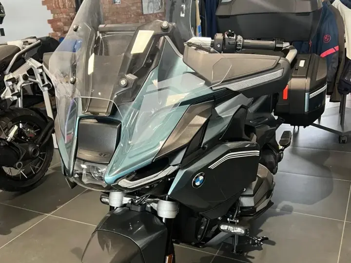 BMW R 1300 RT