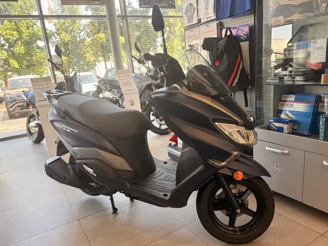 Suzuki AN 200 Burgman — imagine 2