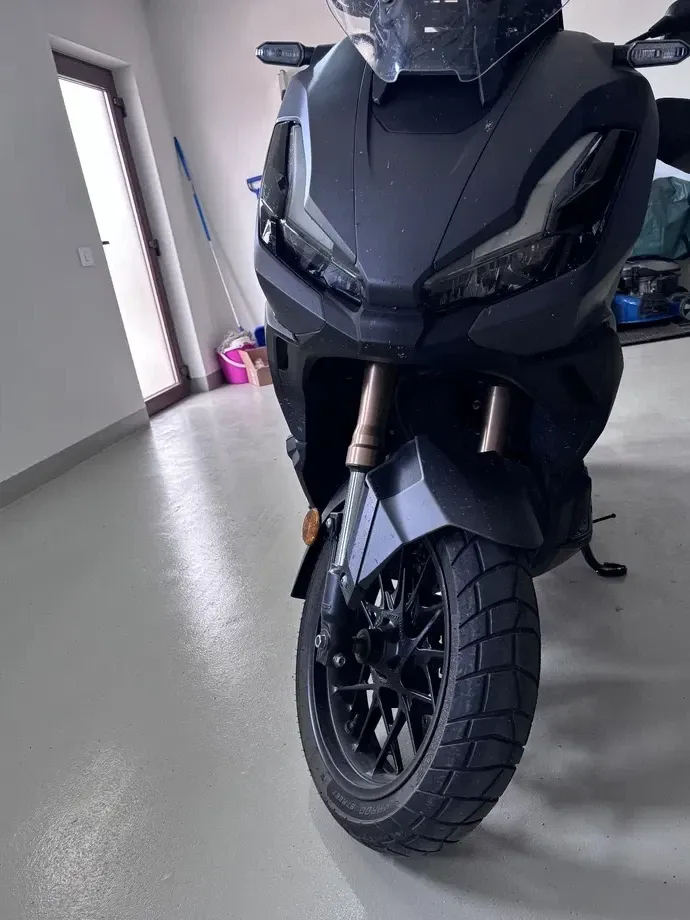 Honda ADV 350 — imagine 2