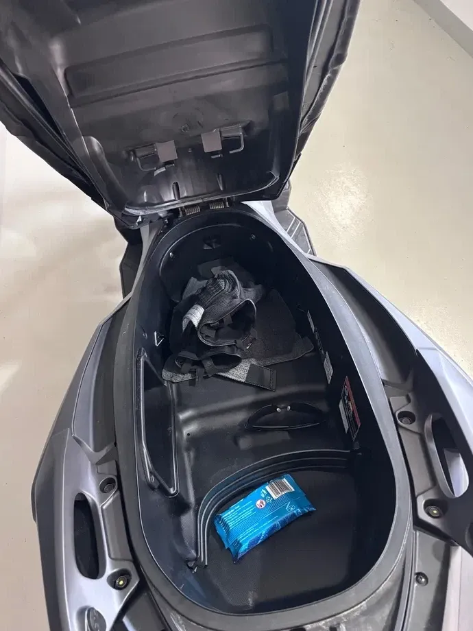 Honda ADV 350 — imagine 6