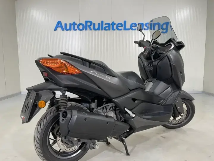 Yamaha XMAX 300