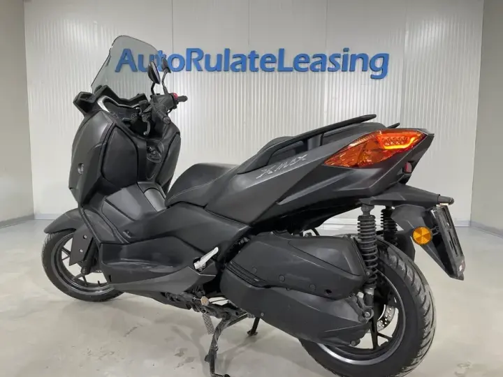 Yamaha XMAX 300