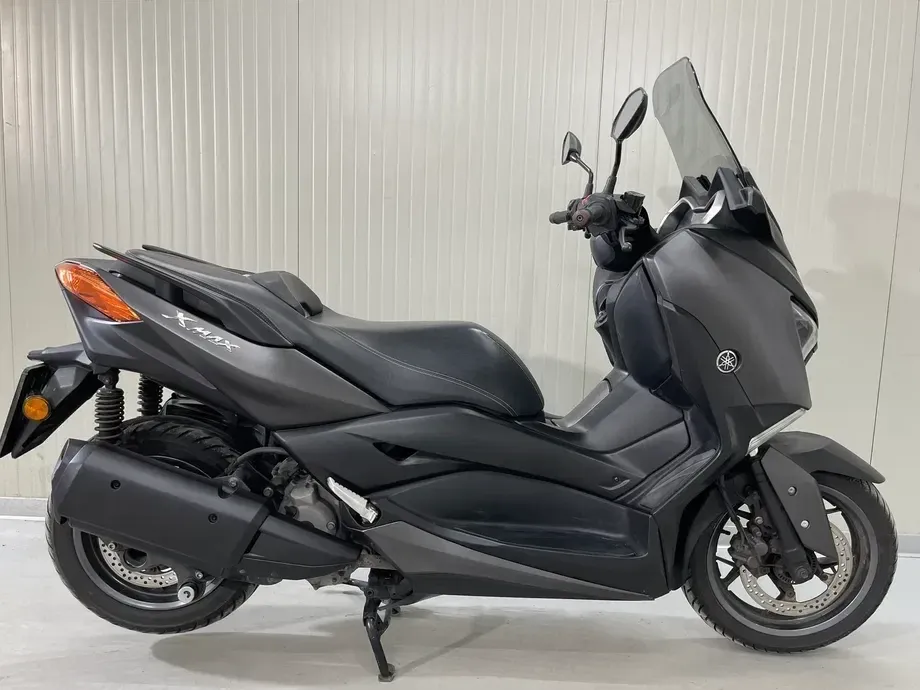 Yamaha XMAX 300 — imagine 6