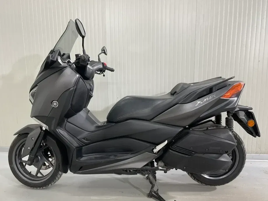 Yamaha XMAX 300 — imagine 5