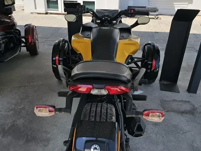Can-Am Spyder
