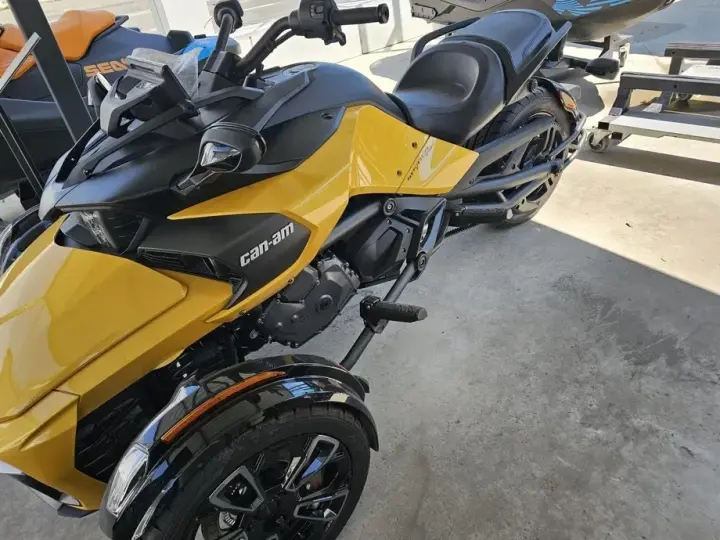Can-Am Spyder