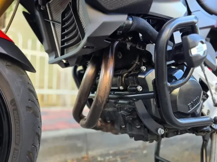 BMW F900XR