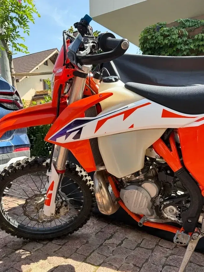 KTM 250 EXC TPI — imagine 2