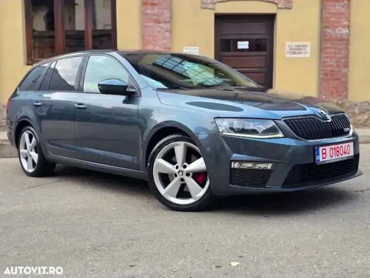 Škoda Octavia III 2.0 TDI DSG RS