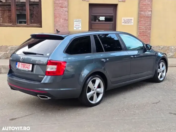 Škoda Octavia III 2.0 TDI DSG RS
