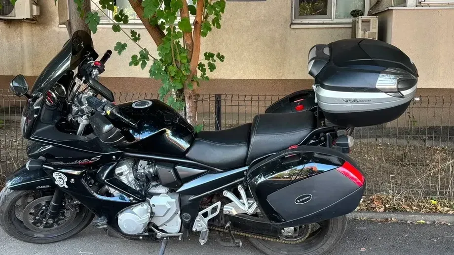 Suzuki GSF 1200GT Bandit — imagine 3