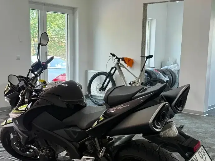 Suzuki GSX 1300 B-King