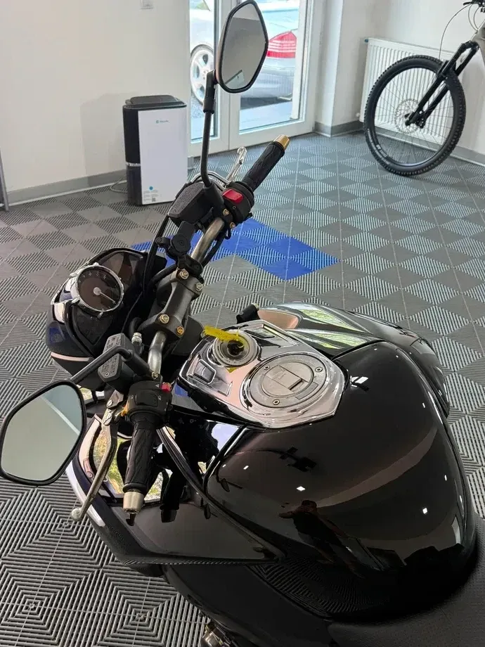 Suzuki GSX 1300 B-King — imagine 3