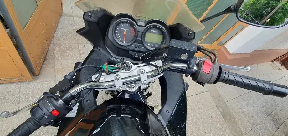 Suzuki GSF - Bandit — imagine 4