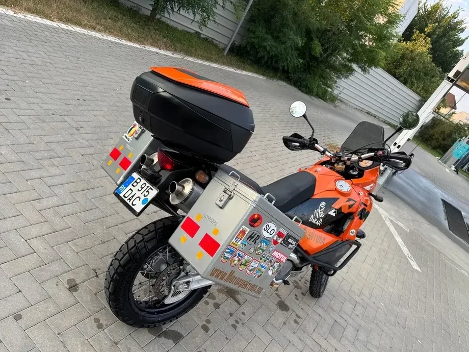 KTM 950 Adventure — imagine 4
