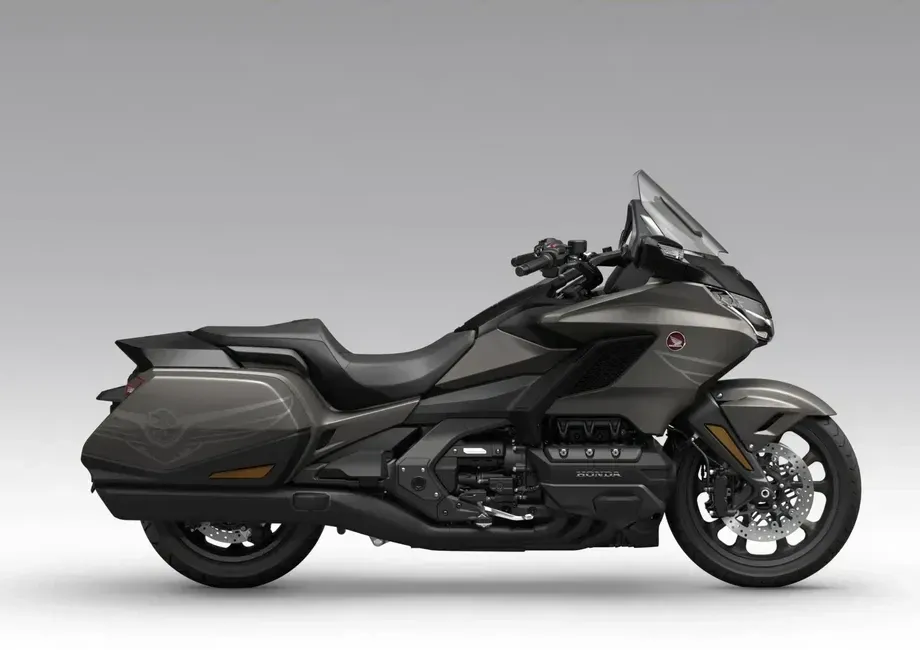 Honda Gold Wing Tour — imagine 2