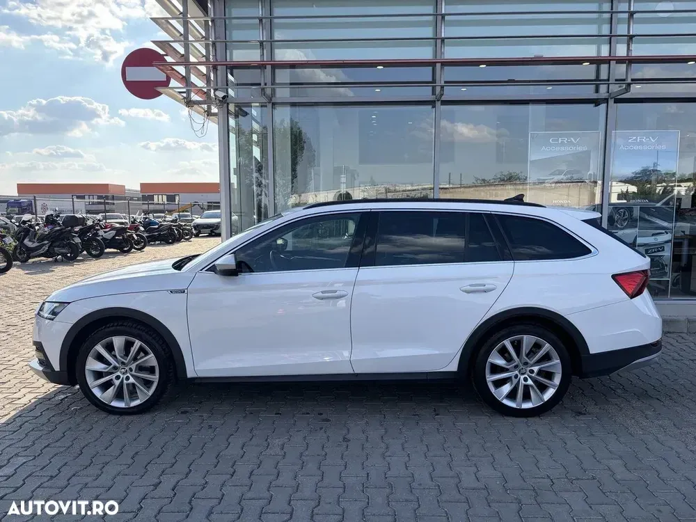 Škoda Octavia IV 2.0 TDI DSG 4X4 Scout — imagine 3