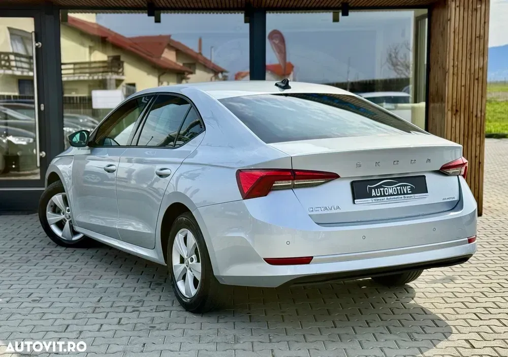 Škoda Octavia IV 2.0 TDI Ambition — imagine 4