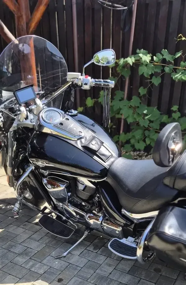 Suzuki Boulevard C109R — imagine 3
