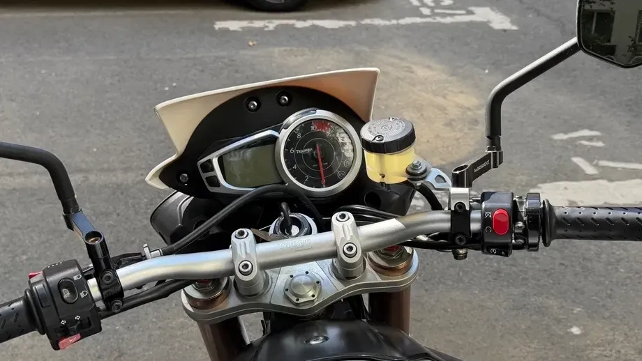 Triumph Speed Triple S — imagine 6