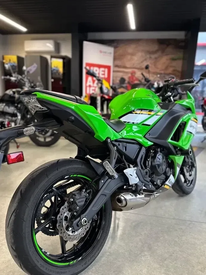Kawasaki Ninja 650 — imagine 3
