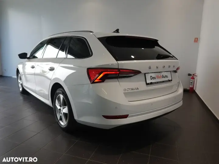 Škoda Octavia IV 2.0 TDI DSG Ambition