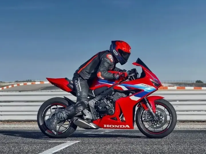 Honda CBR 650R