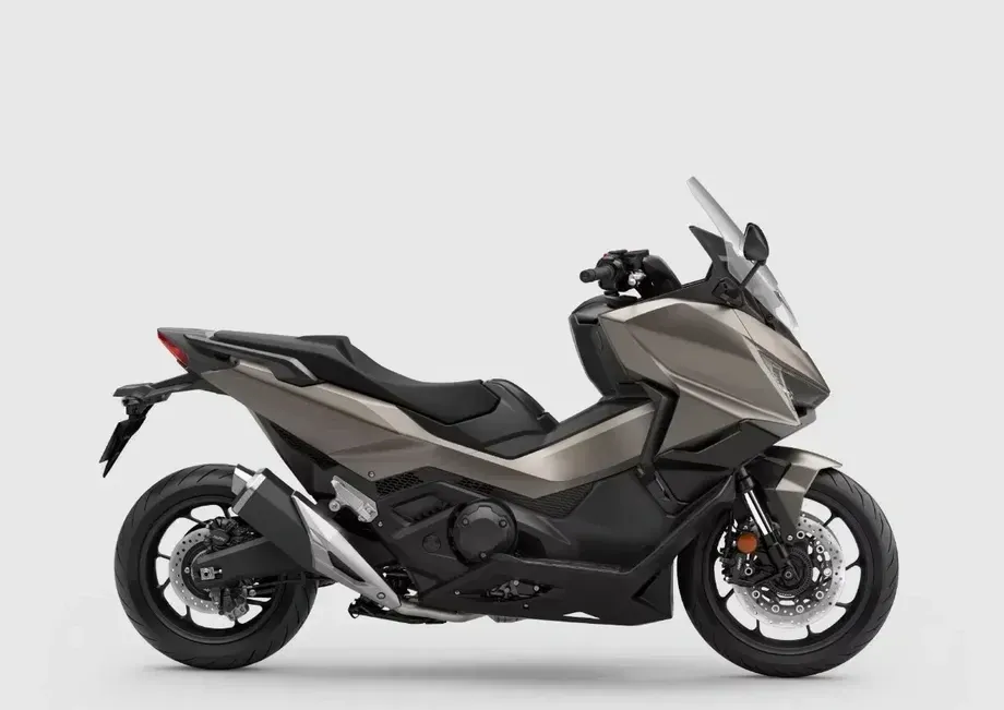 Honda Forza 750 — imagine 2