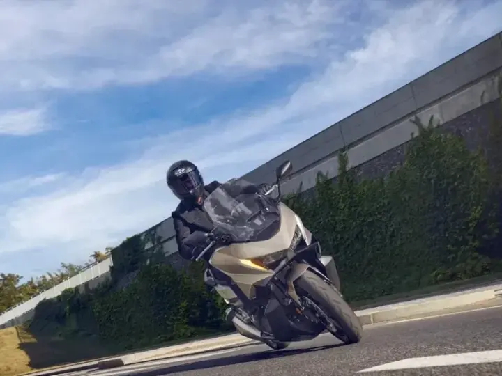 Honda Forza 750