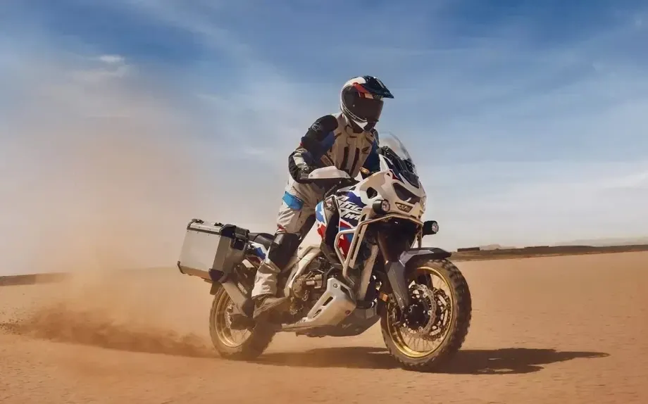 Honda Adventure Sports — imagine 3