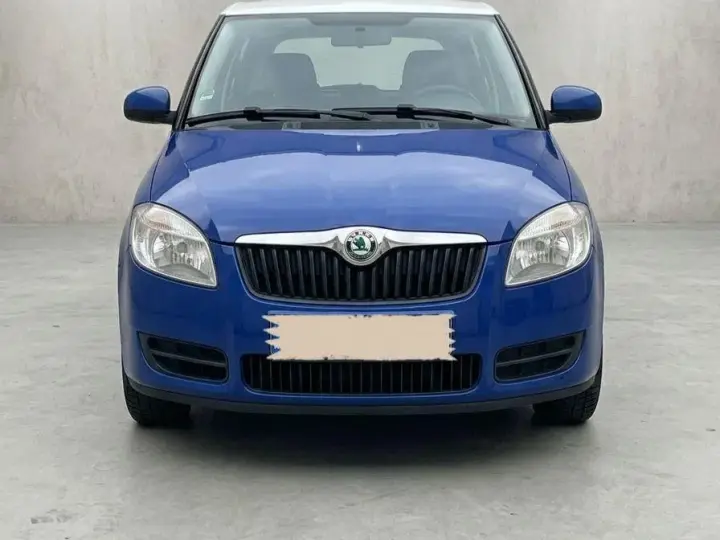 Škoda Fabia II 1.2 HTP Cool Colour Edition