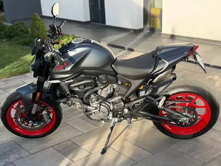Ducati Monster