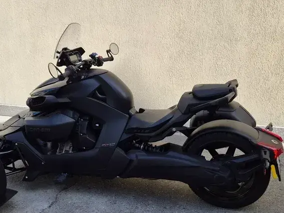 Can-Am Ryker 900