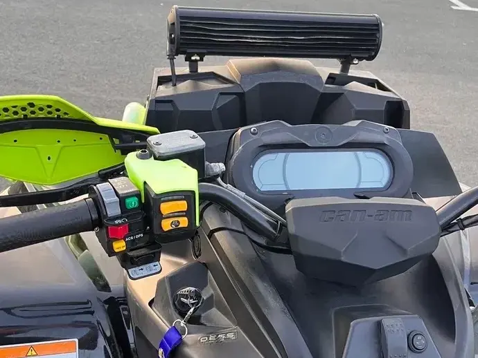 Can-Am Outlander