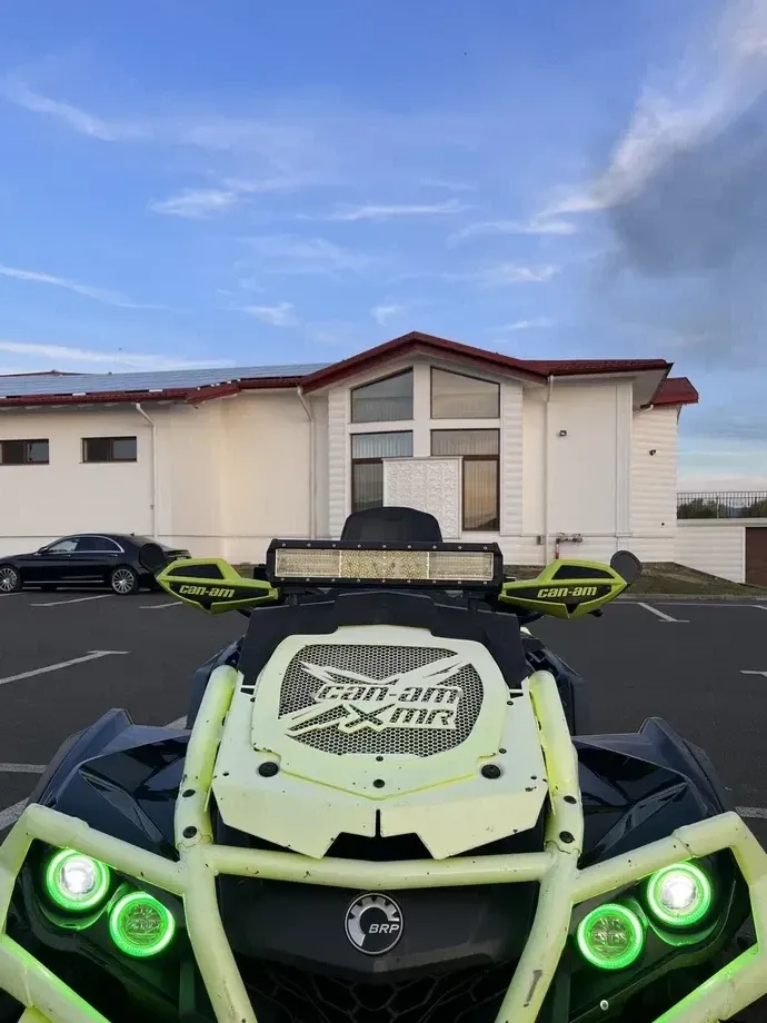 Can-Am Outlander — imagine 5