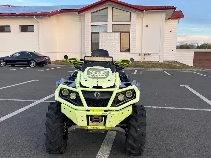Can-Am Outlander