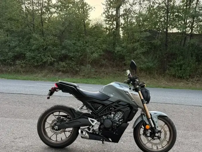 Honda CB 125R