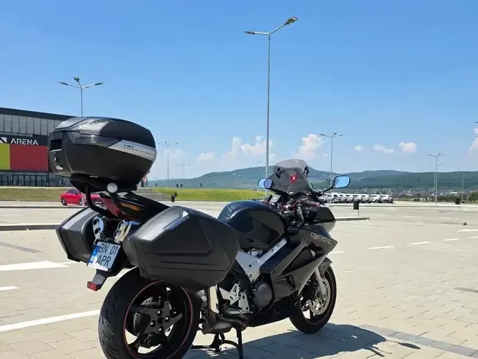 Honda VFR 800F V-Tec