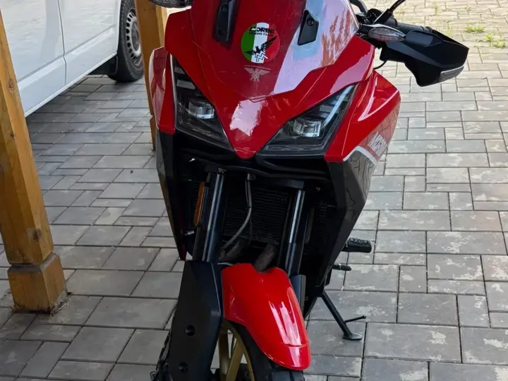 Moto Morini X-Cape