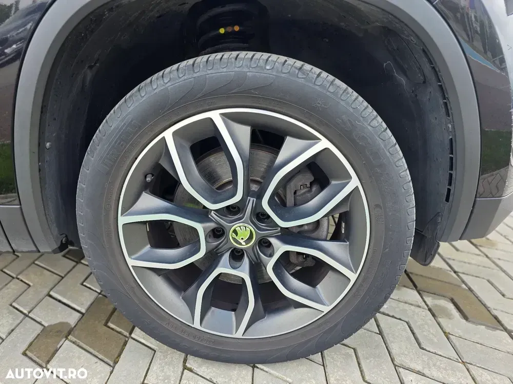 Škoda Kodiaq 2.0 TSI 4X4 DSG Soleil — imagine 4
