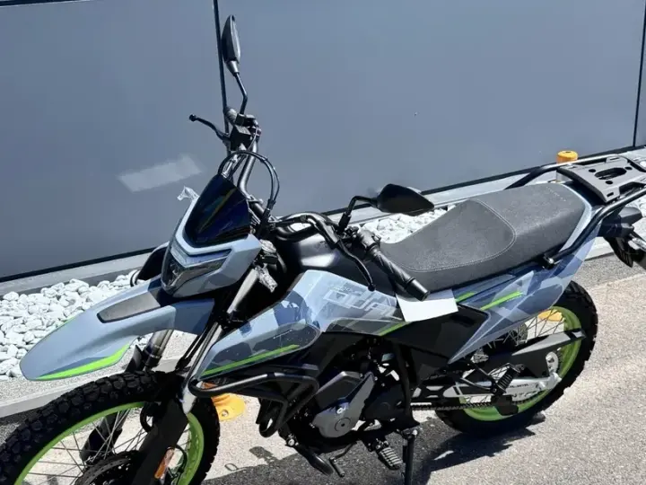CF Moto 250 Dual