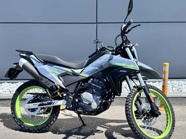 CF Moto 250 Dual