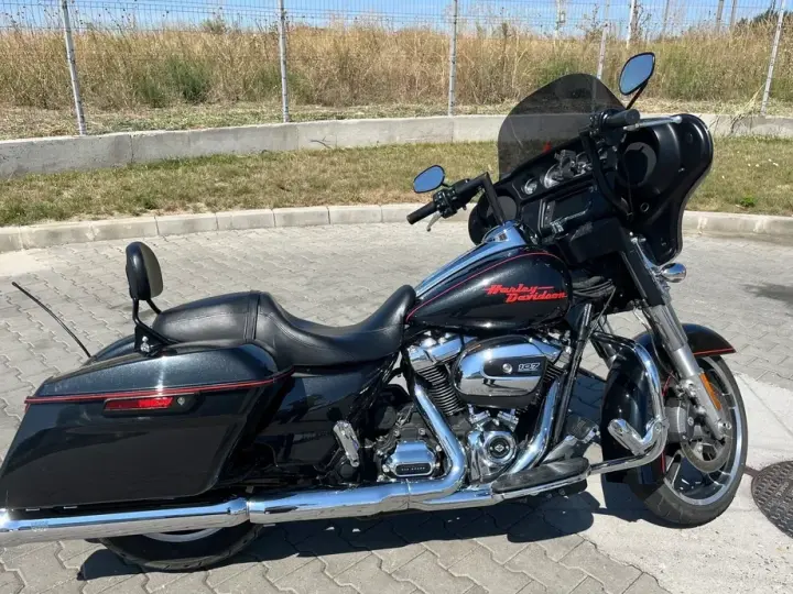 Harley-Davidson Street Glide