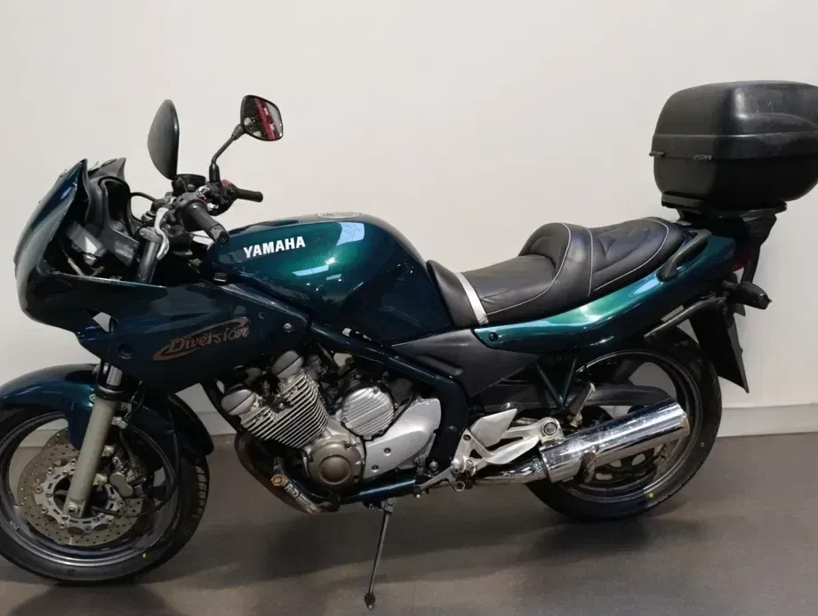 Yamaha XJ 600S Diversion — imagine 3
