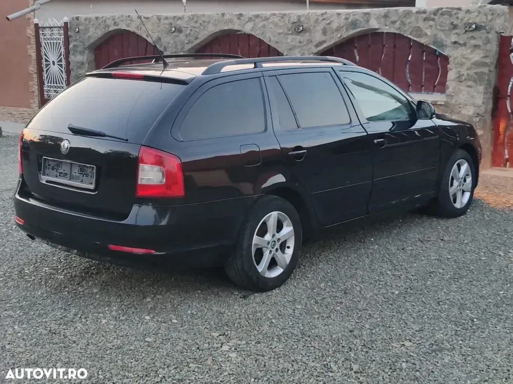 Škoda Octavia II — imagine 4