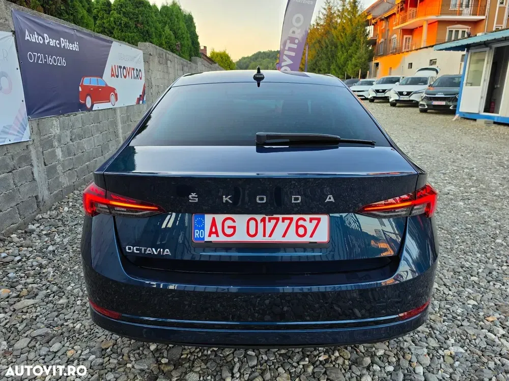 Škoda Octavia 2.0 TDI DSG Style — imagine 6