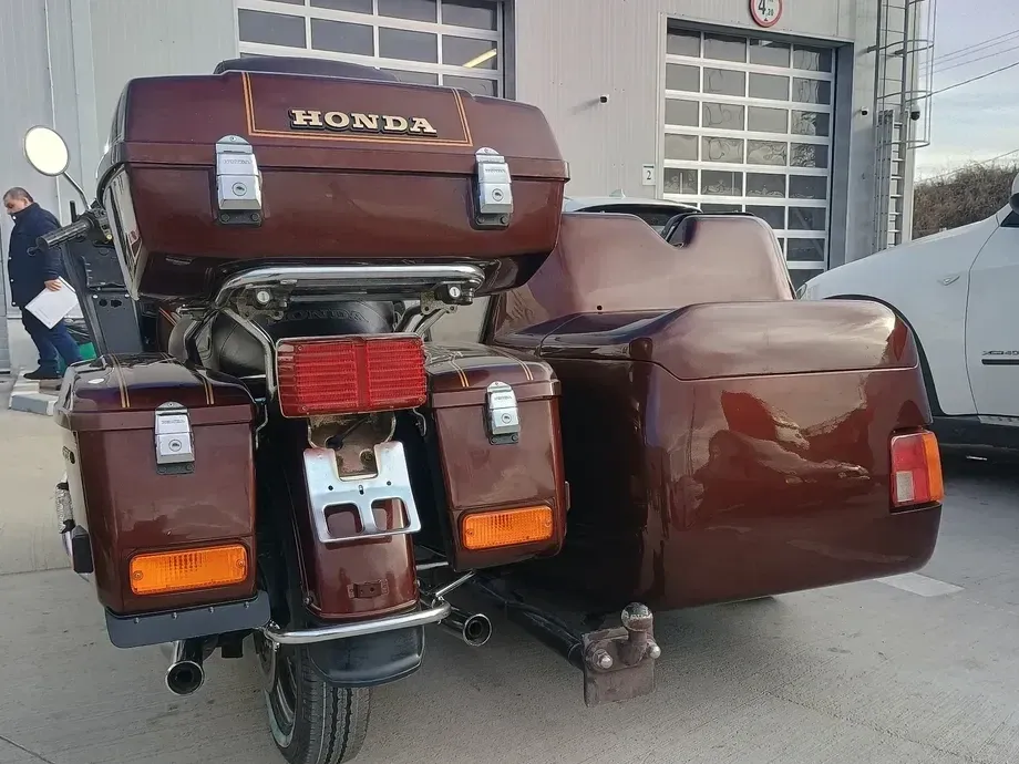 Honda Gold Wing — imagine 3