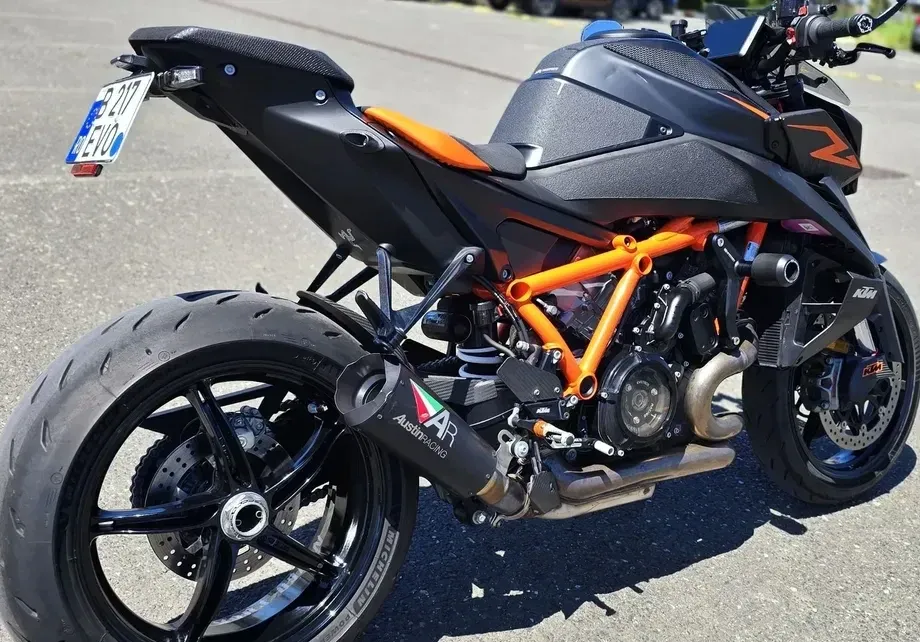 KTM 1390 Super Duke — imagine 3