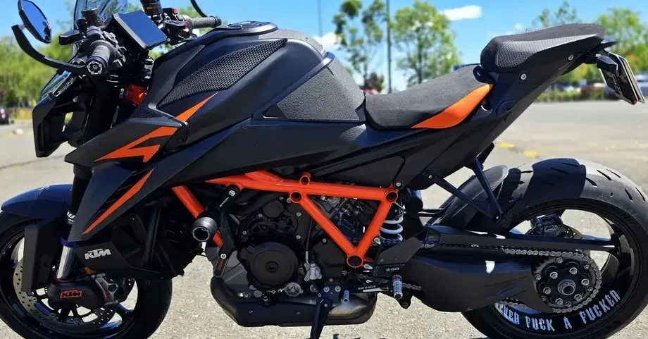 KTM 1390 Super Duke — imagine 5